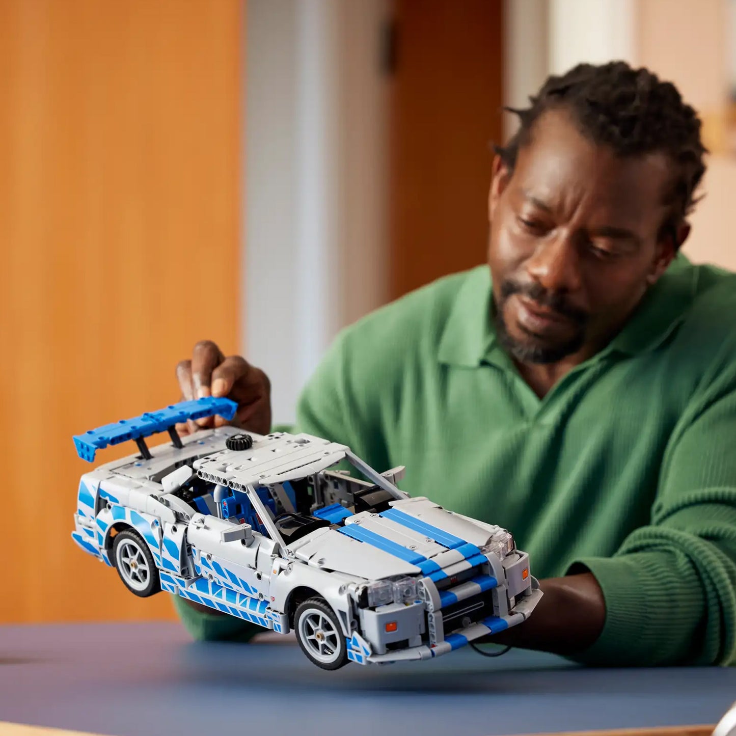 LEGO 2 Fast 2 Furious Nissan Skyline GT-R