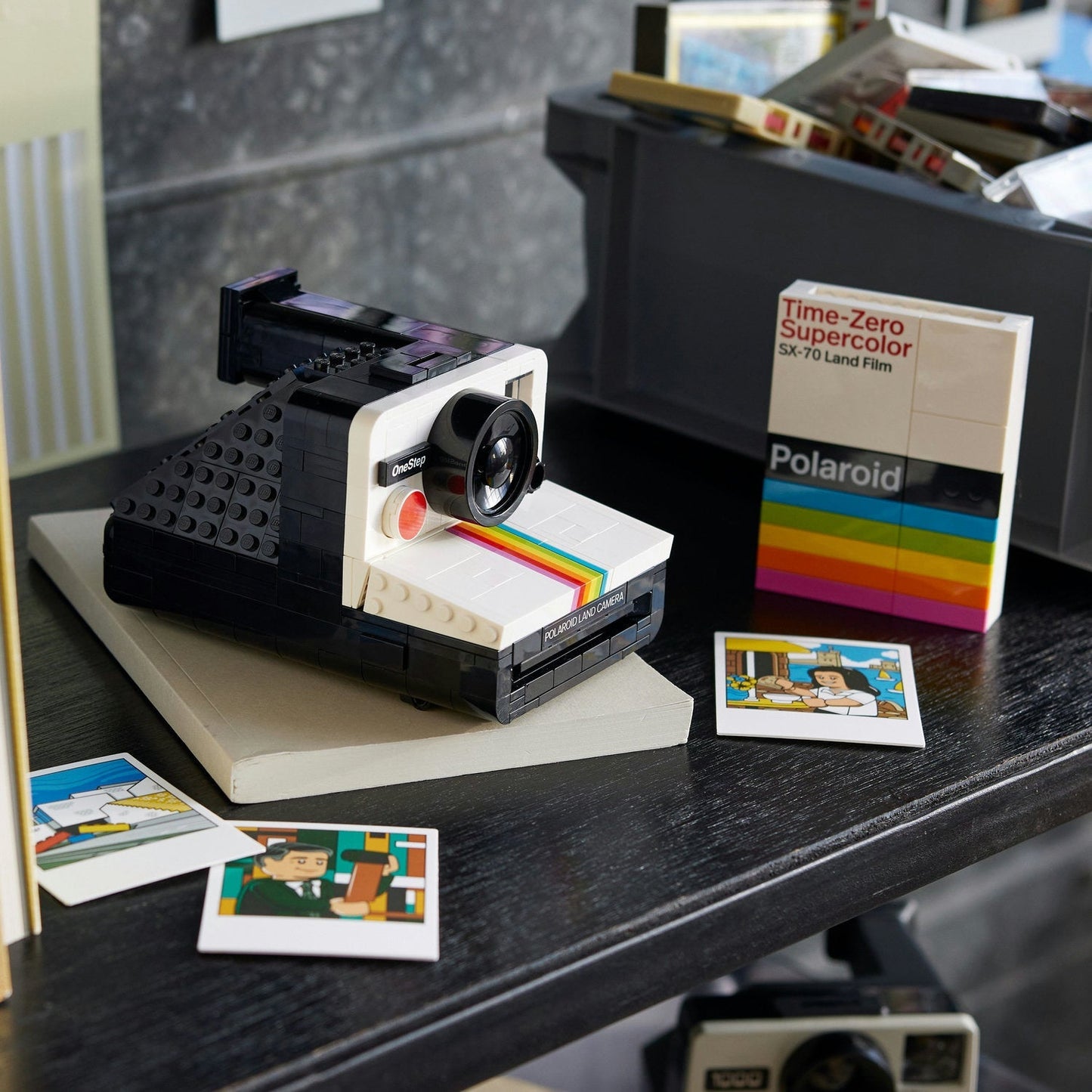 LEGO Polaroid OneStep SX-70 Camera