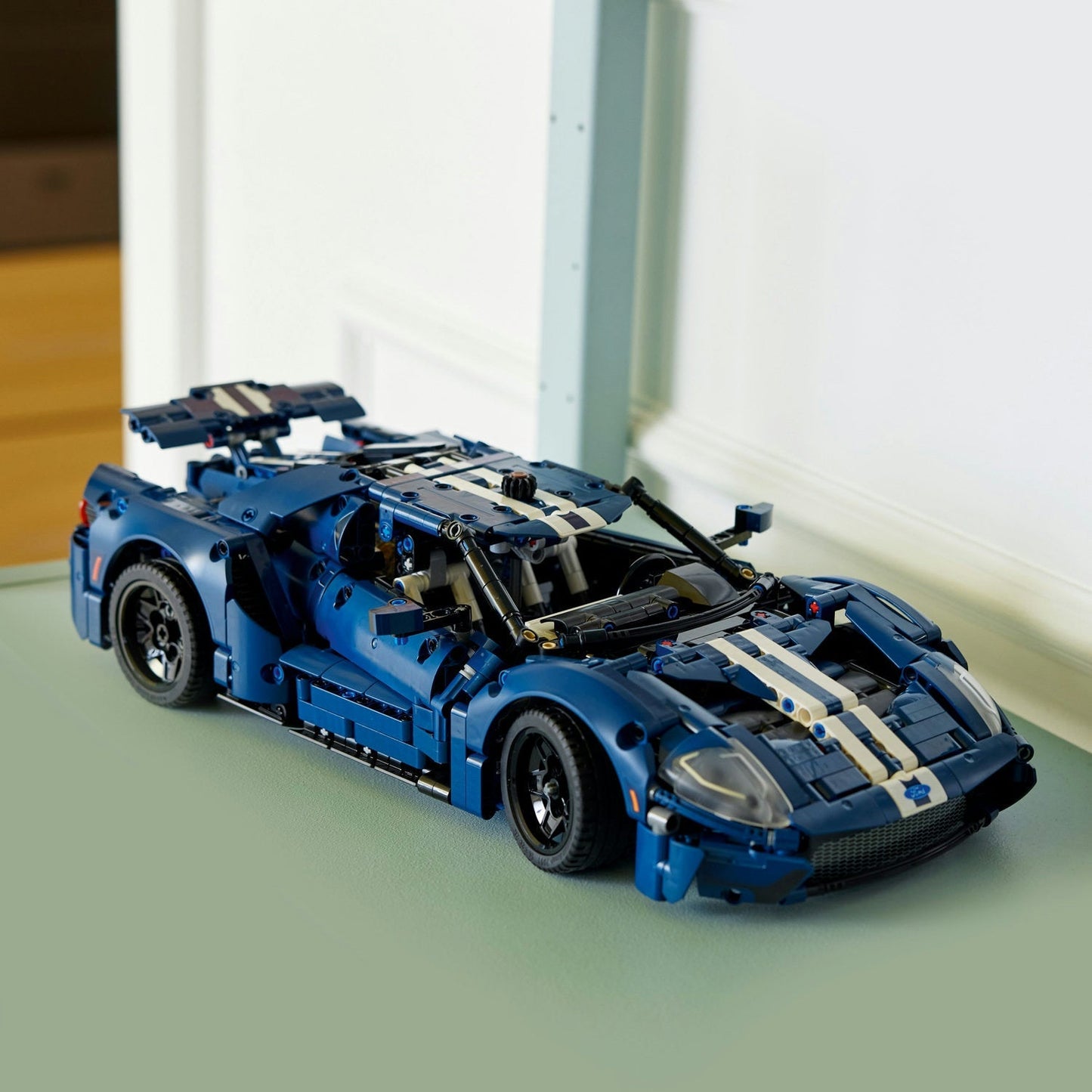 LEGO Technic: 2022 Ford GT