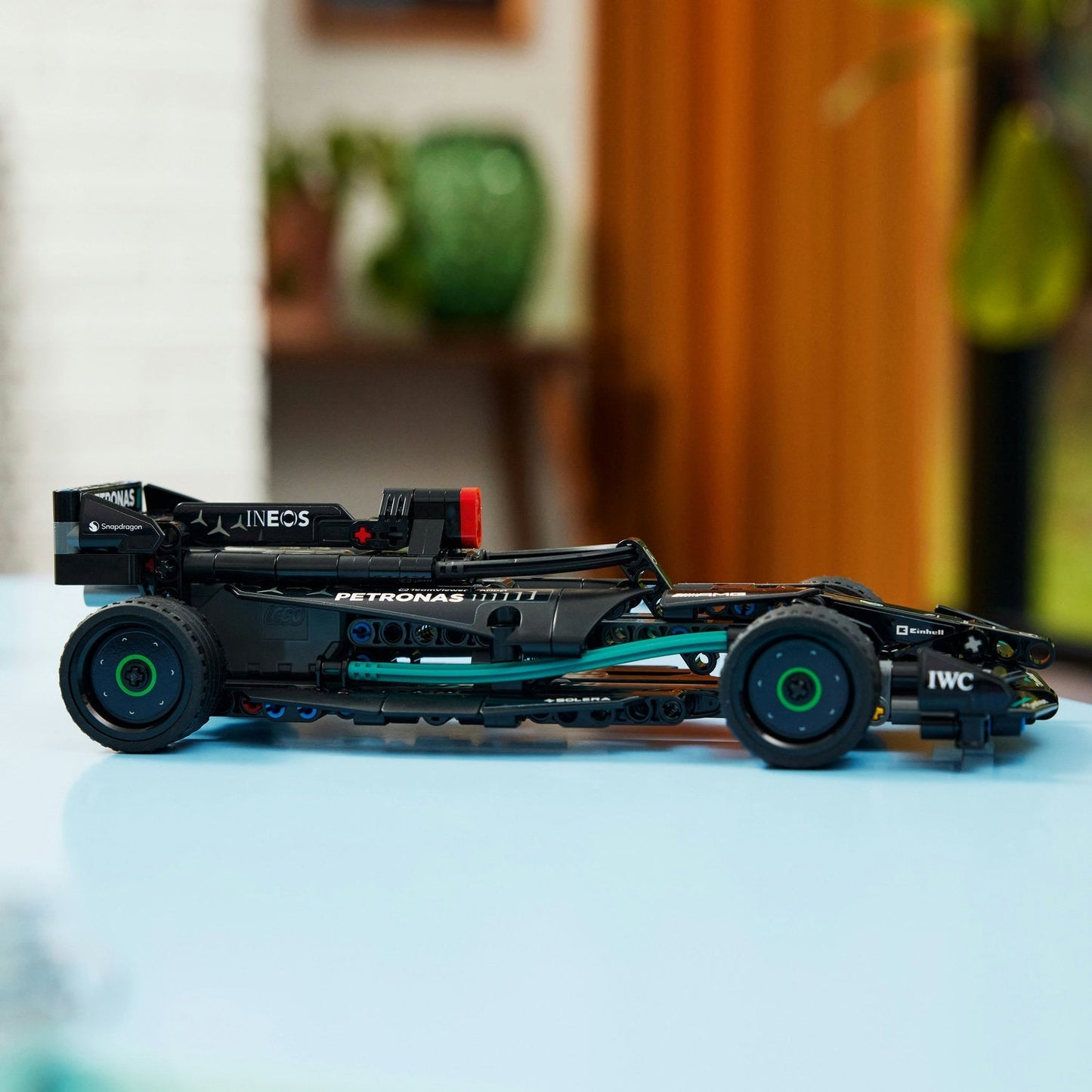 LEGO Mercedes-AMG F1 W14 E Performance Pull-Back