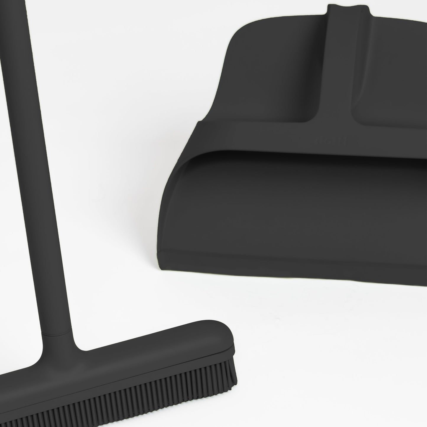 Dotti Odyssey Broom & Dustpan
