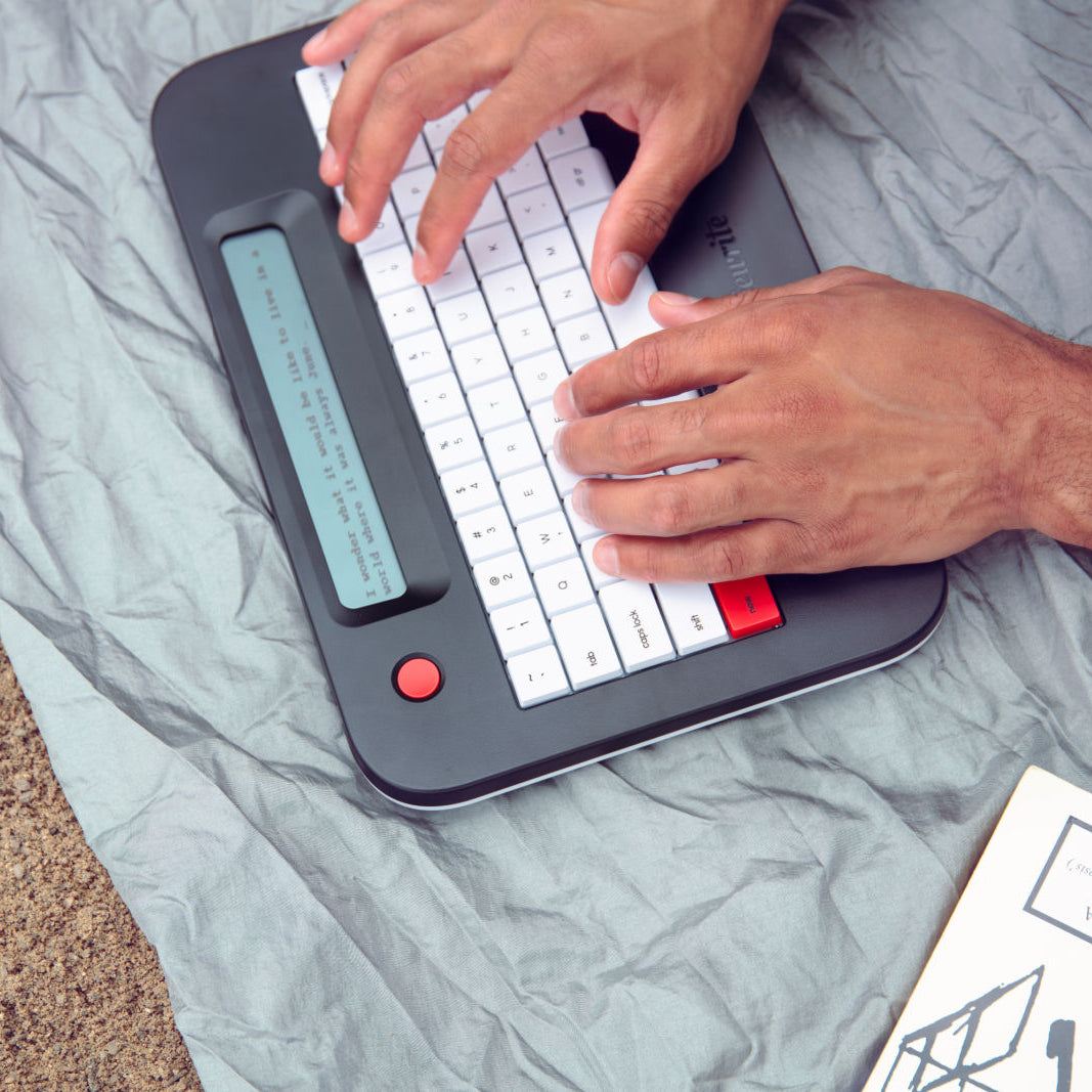 Freewrite Alpha Raven Digital Typewriter