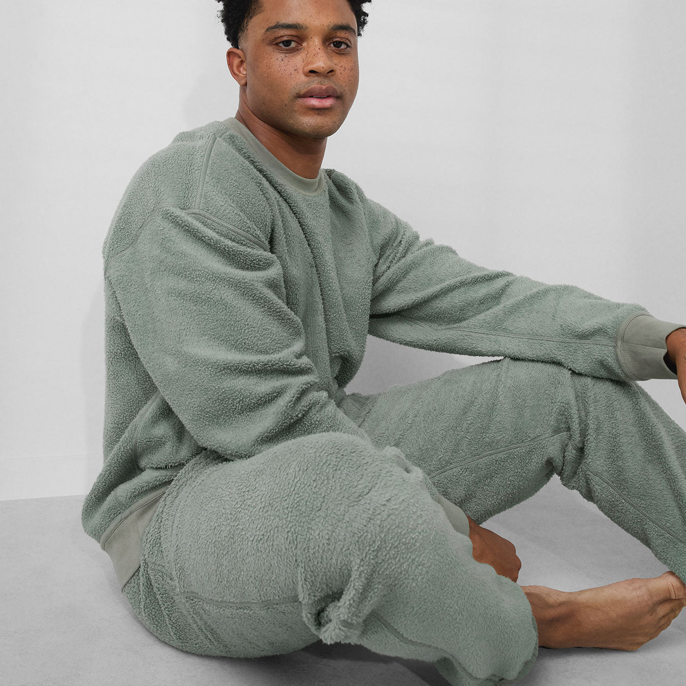 Lunya Men’s Shaded Olive Silksweats Reversible Jogger