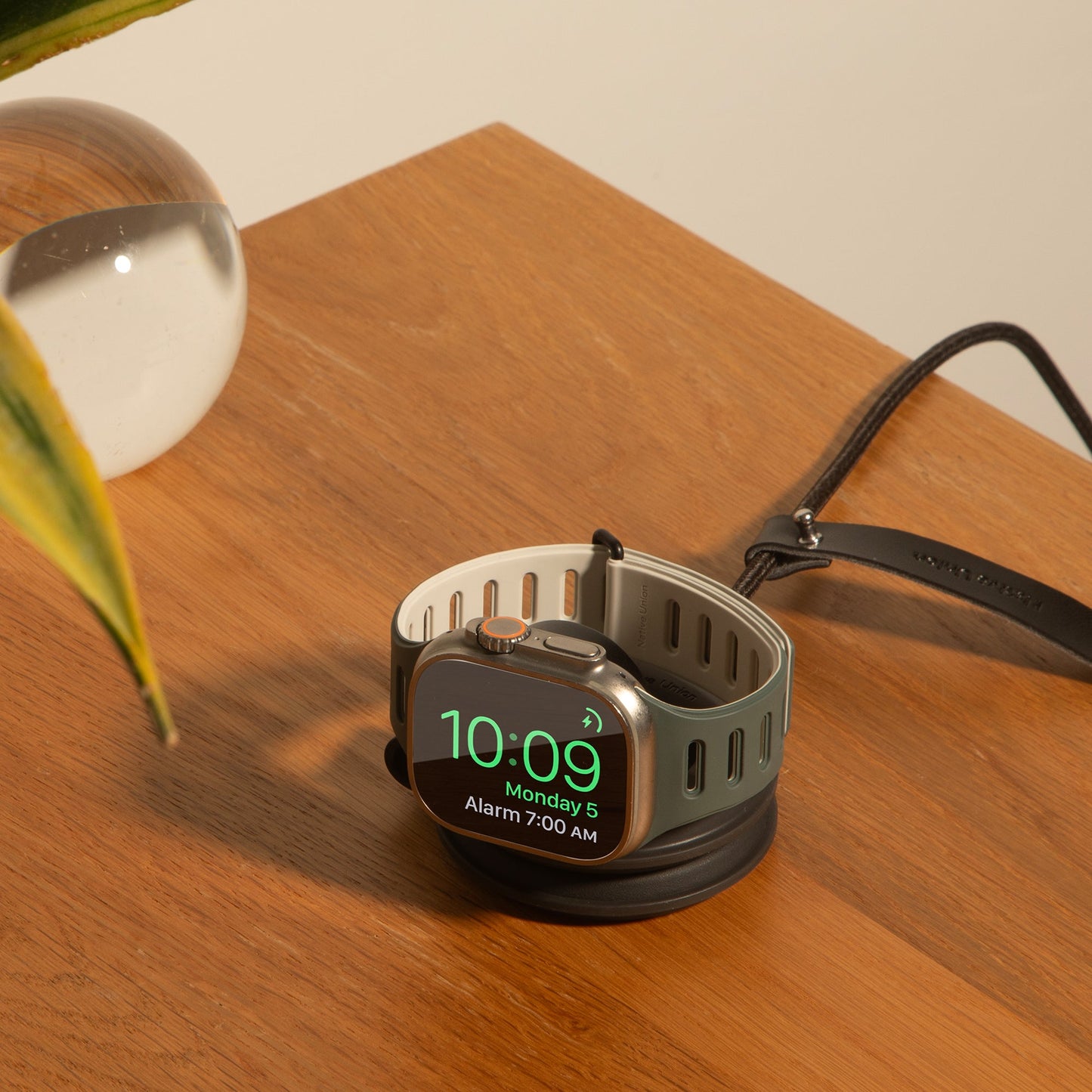 Native Union Voyage 2-in-1 Magnetic Wireless Charger
