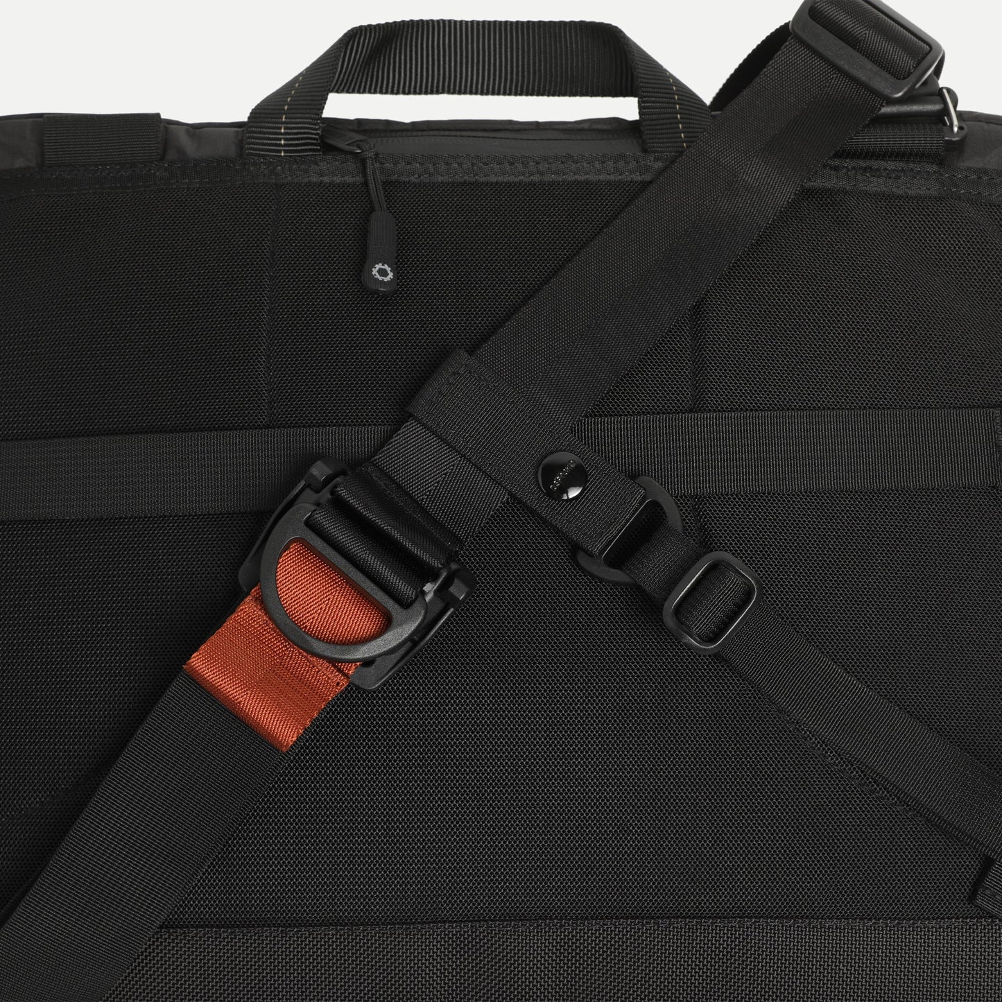 DSPTCH Dyneema Slingpack