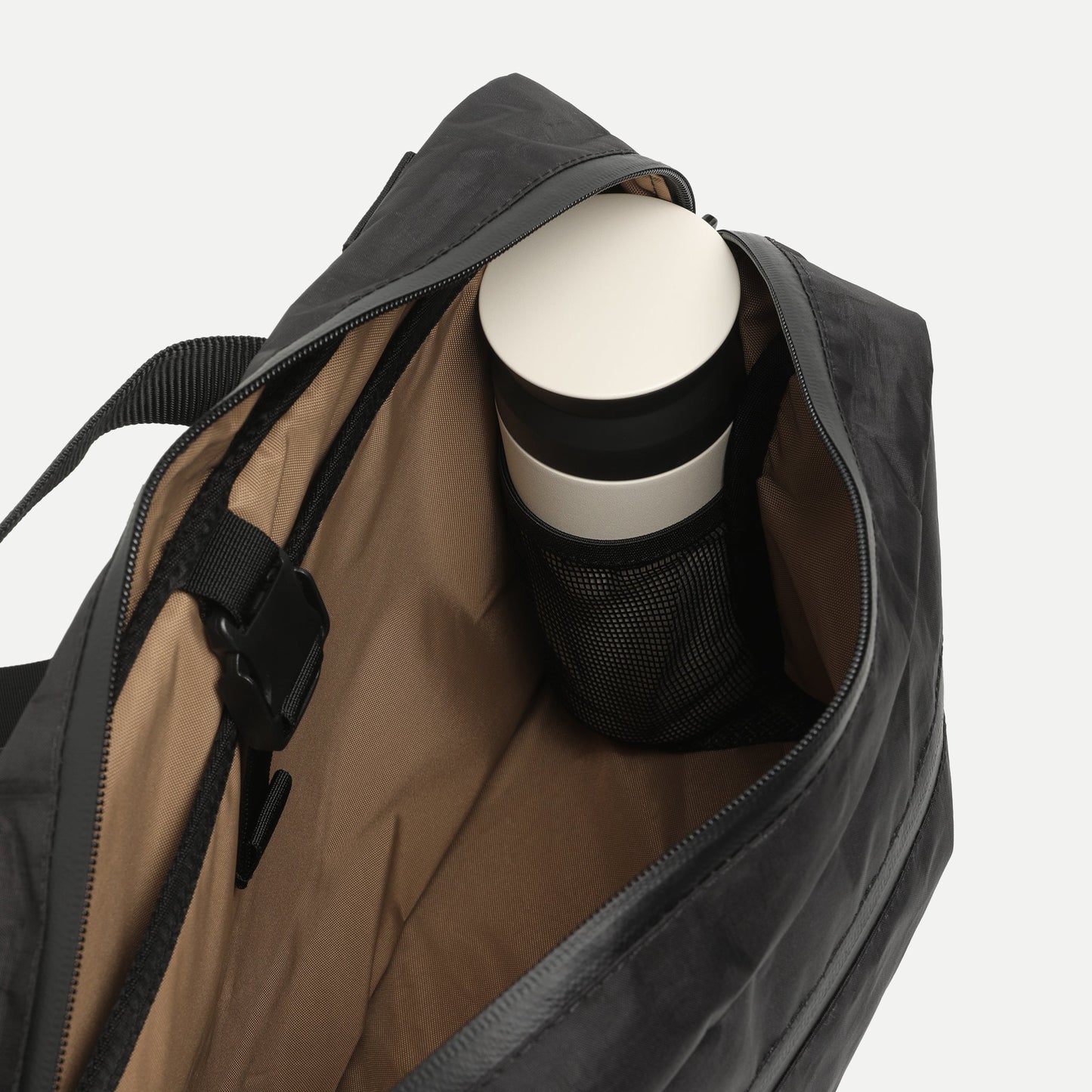 DSPTCH Dyneema Slingpack