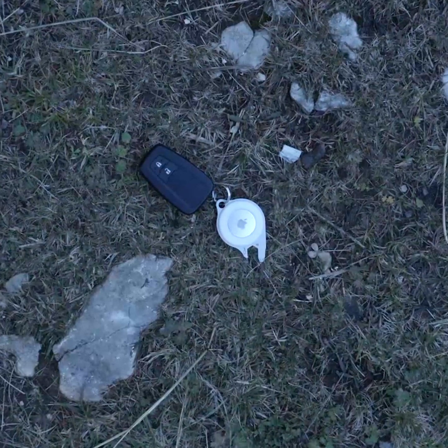 A-Tech AirTag 4-in-1 Multitool Lite