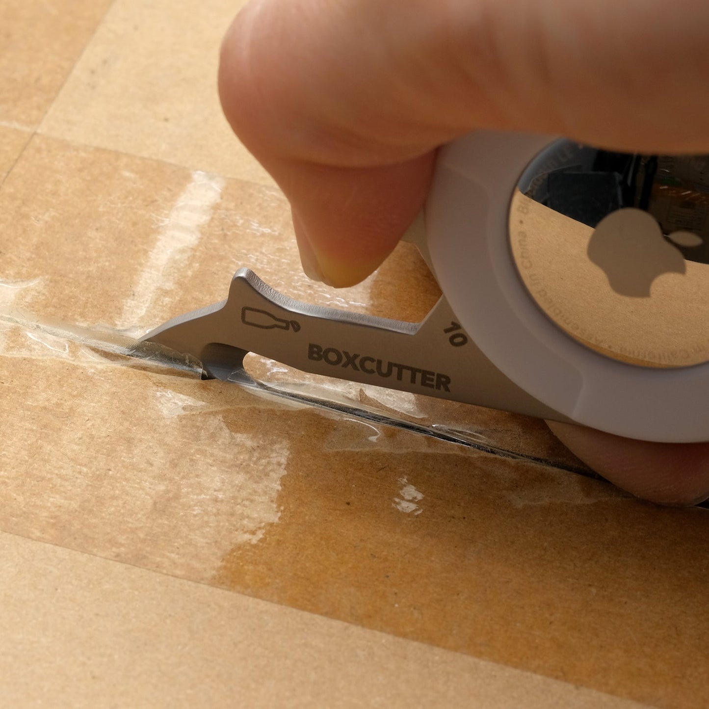 A-Tech AirTag Multitool 5-in-1 Box Cutter