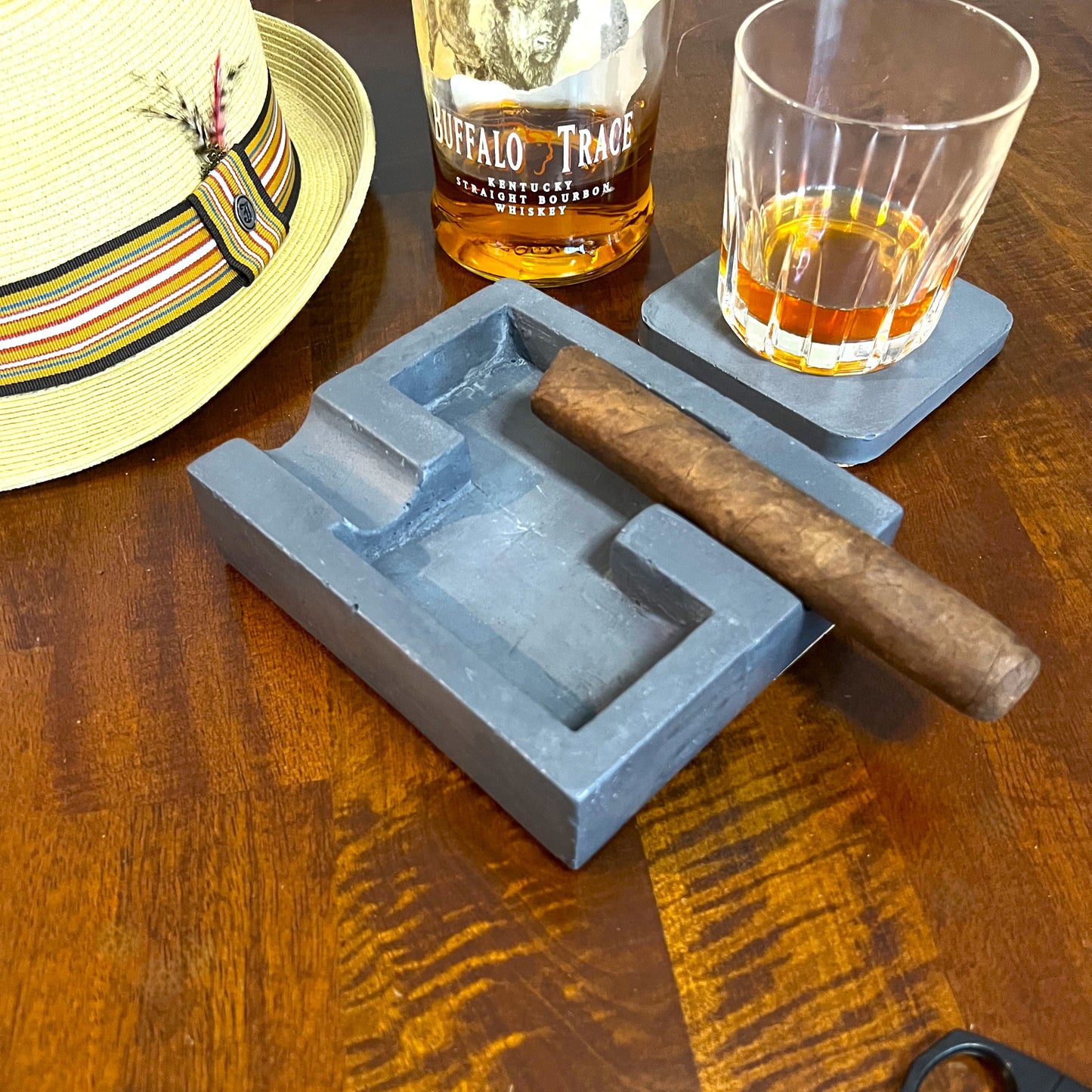 Gray Marbled Double Cigar Ashtray