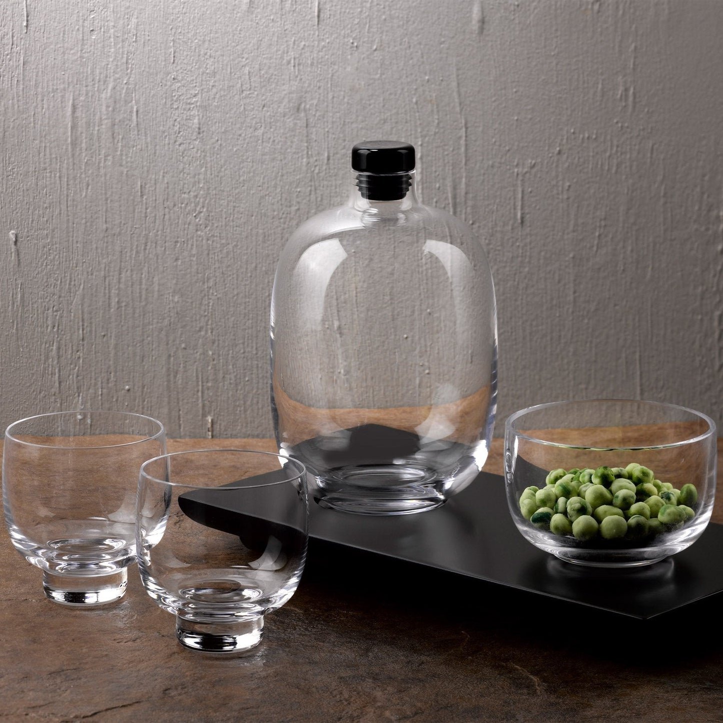 Nude Malt Whiskey Bottle with Wooden Tray