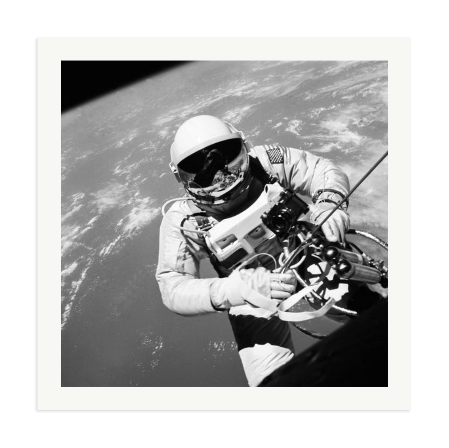 Gemini IV Spacewalk Framed Print Print Only XXL
