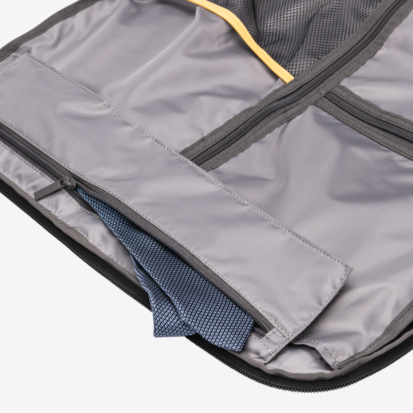 Halfday Carry-On Garment Roller Bag