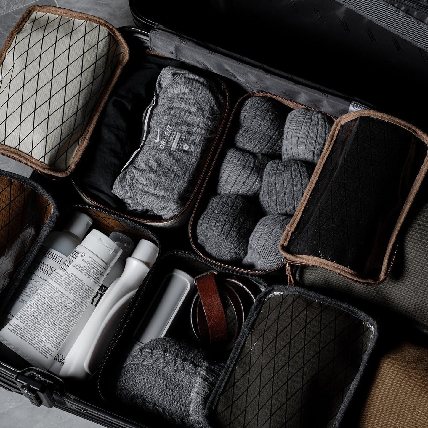 Hardgraft Fly Travel Kit