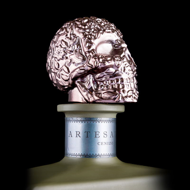 Satryna Artesenal Cenizo Mezcal