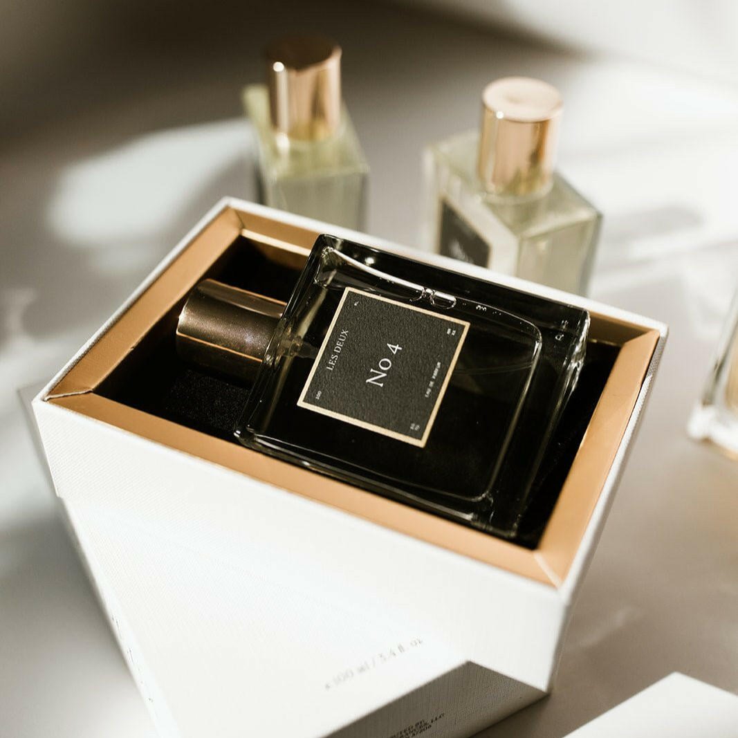 Les Deux Fragrances No. 4 Perfume