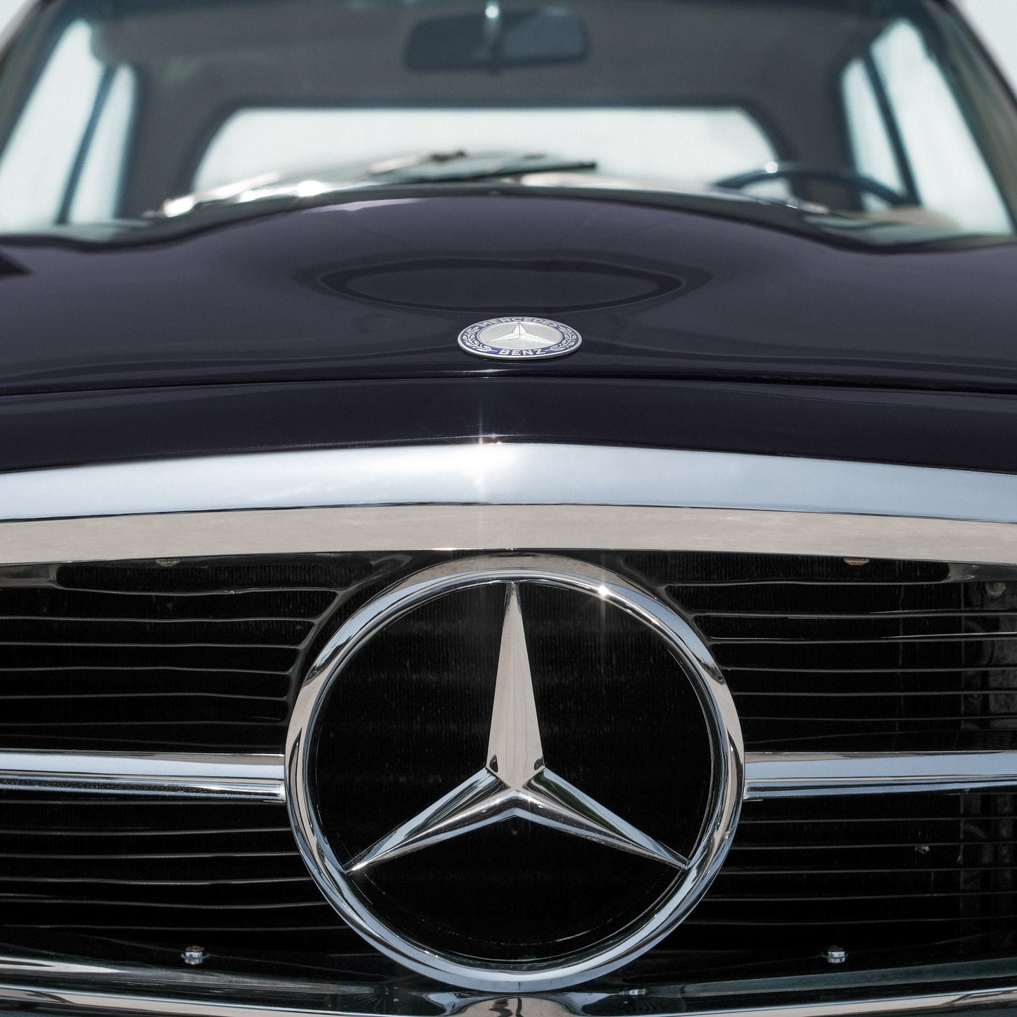 Robert Downey Jr.'s 1970 Mercedes-Benz 280SL Pagoda Coupe Roadster