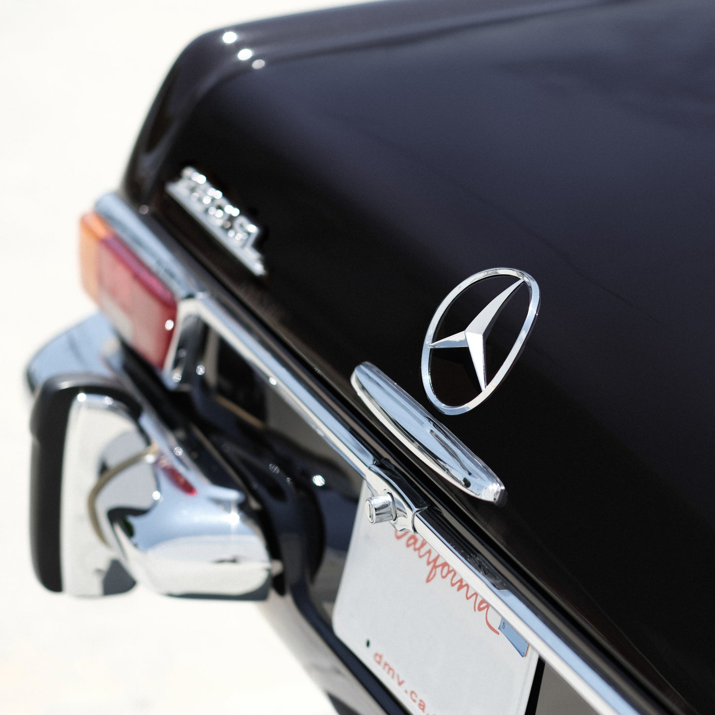 Robert Downey Jr.'s 1970 Mercedes-Benz 280SL Pagoda Coupe Roadster