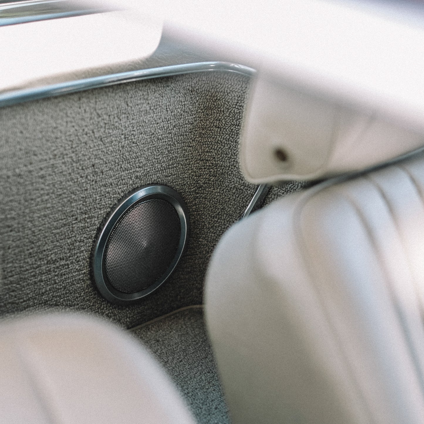 Robert Downey Jr.'s 1970 Mercedes-Benz 280SL Pagoda Coupe Roadster