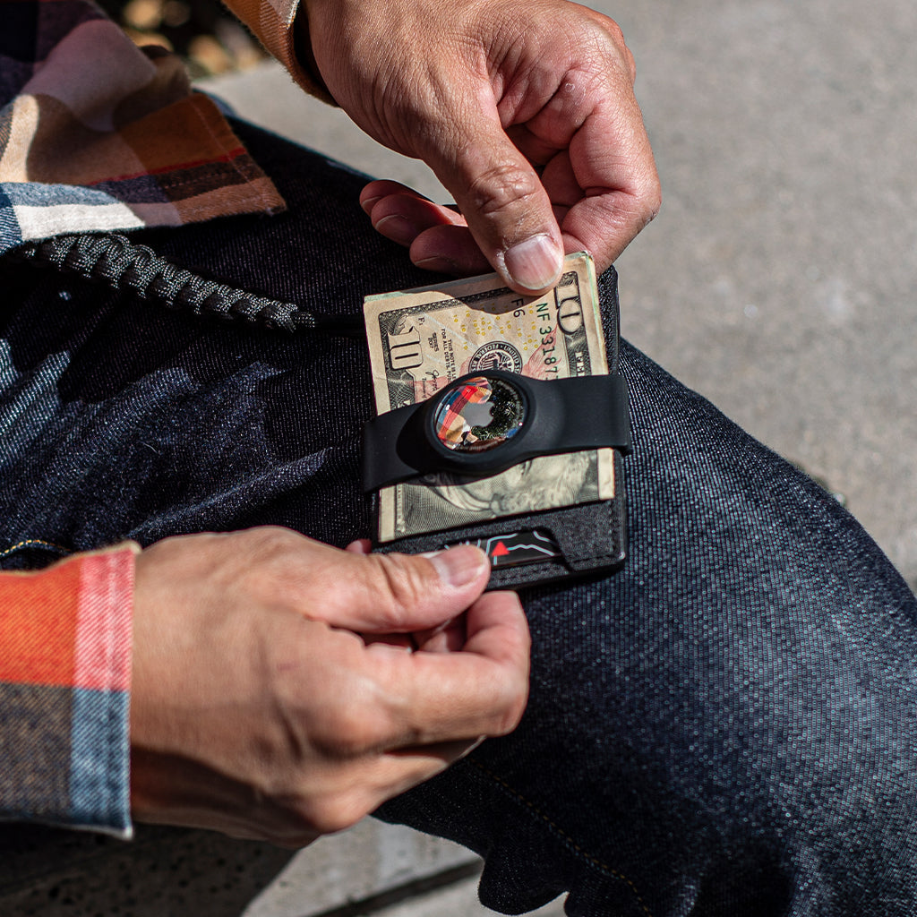 Dango S1 AirTag Wallet