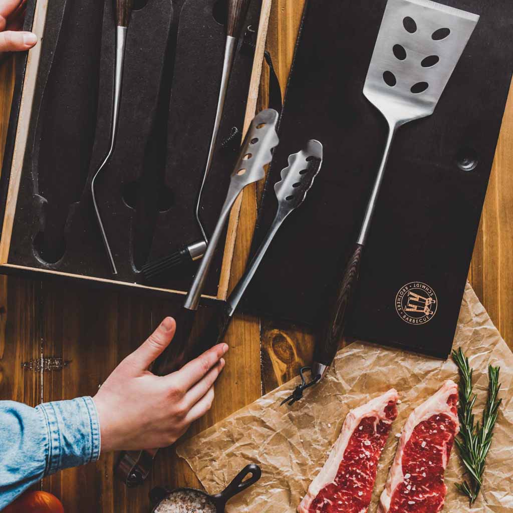 Schmidt Brothers Carbon Grilling Set