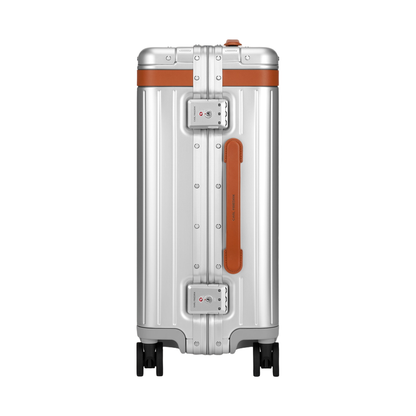 Carl Friedrik The Carry-on