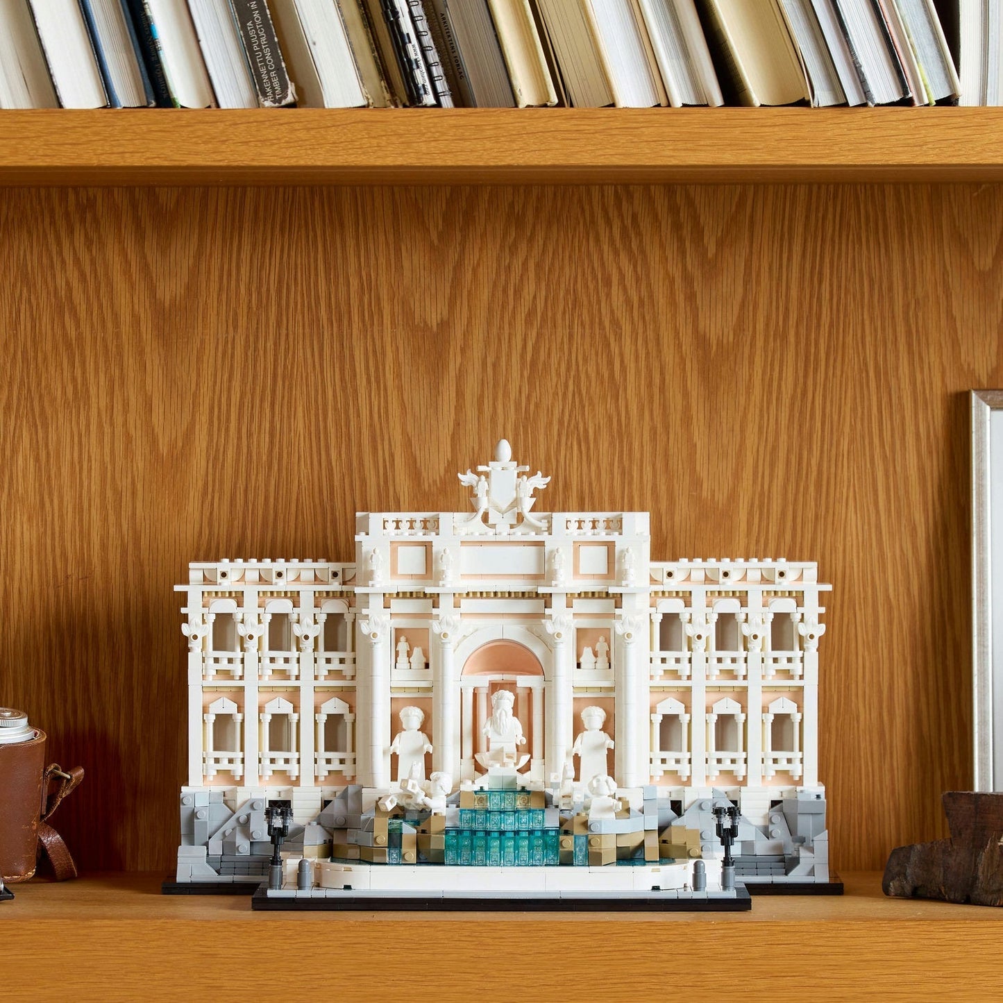 LEGO® Architecture: Trevi Fountain