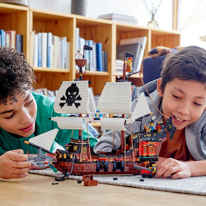 LEGO Classic Pirate Ship
