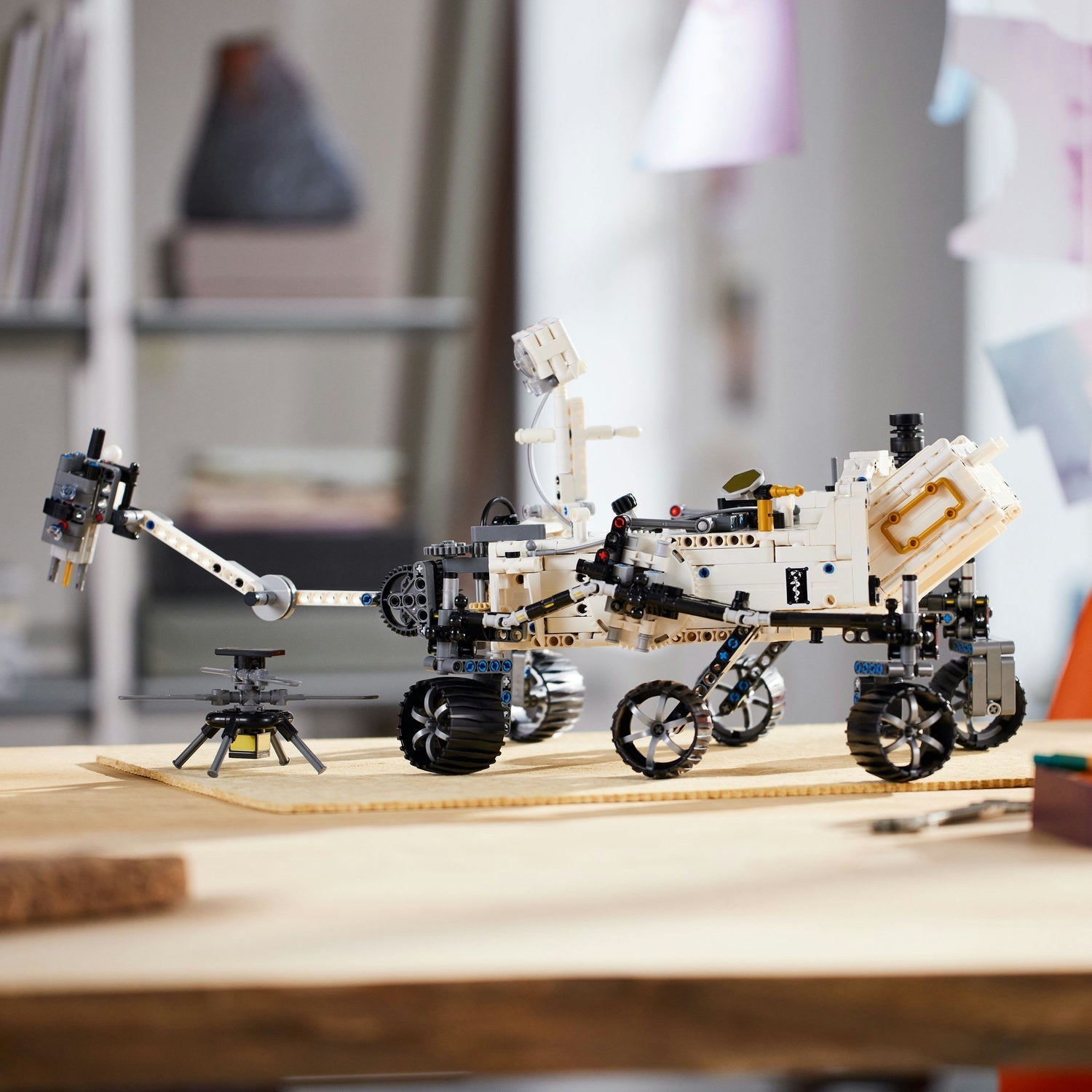 LEGO Technic: NASA Mars Rover Perseverance