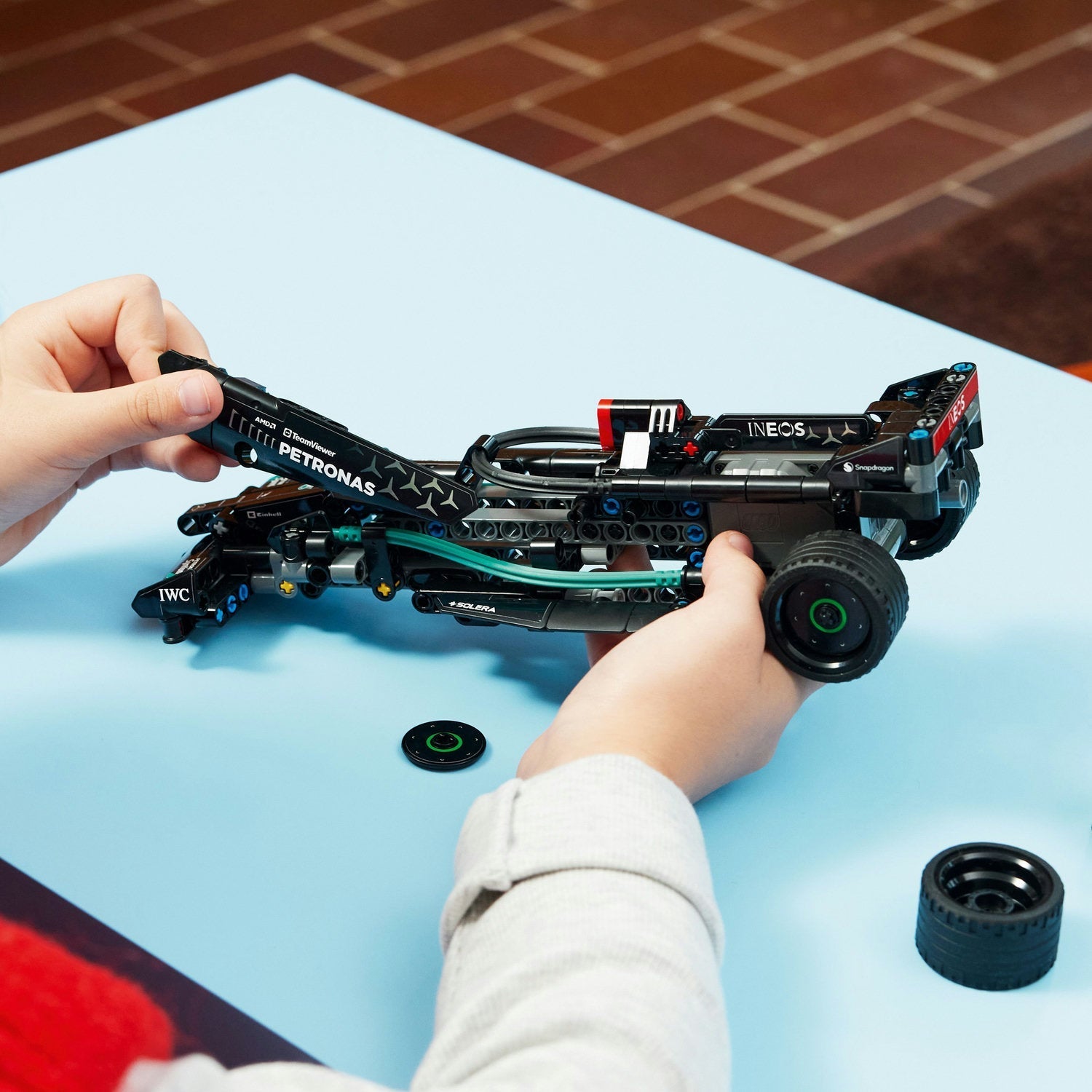 LEGO Mercedes-AMG F1 W14 E Performance Pull-Back