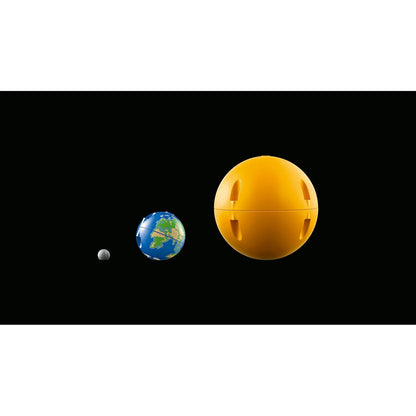 LEGO® Technic: Planet Earth and Moon in Orbit