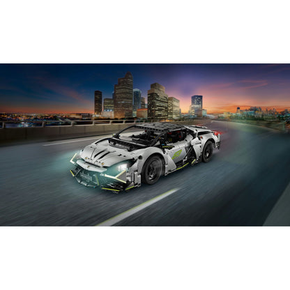 LEGO Lamborghini Revuelto