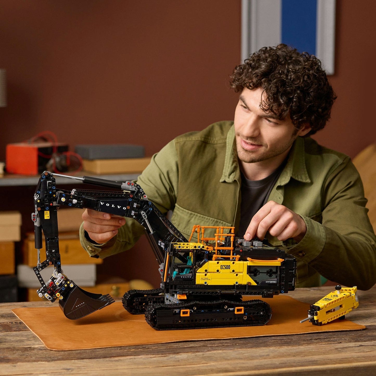 LEGO Volvo Hybrid Excavator