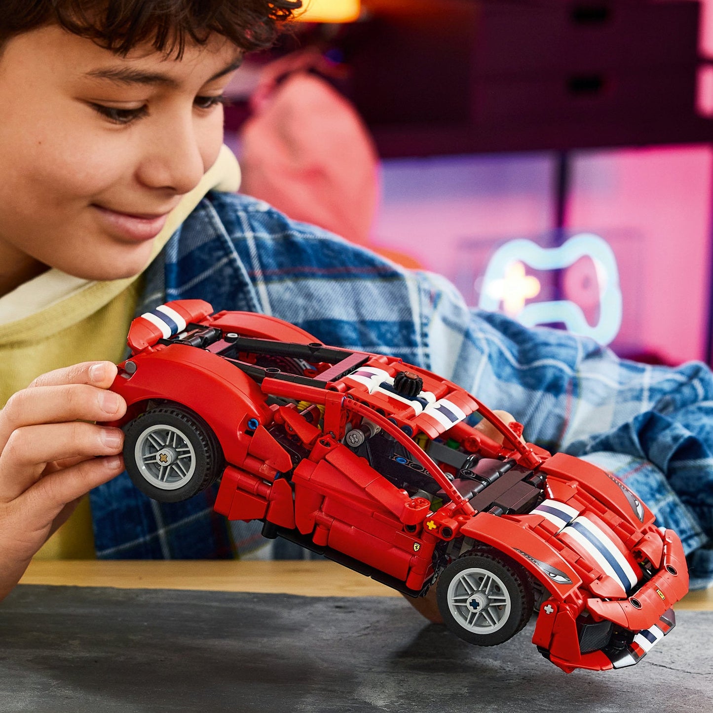 LEGO® Technic: Ferrari 488 Pista Car 42235