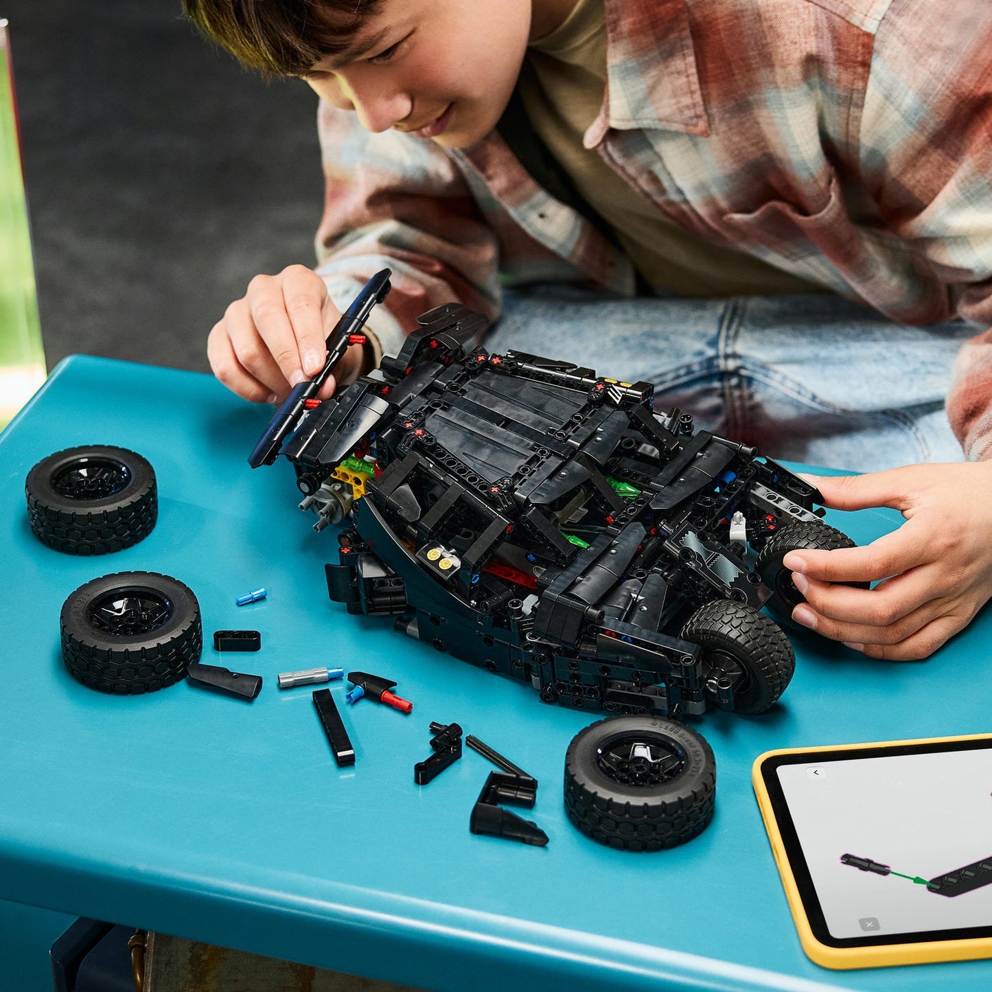 LEGO® Technic: Batmobile™ Tumbler 42239