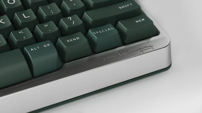 Freewrite Ernest Hemingway Signature Edition Typewriter