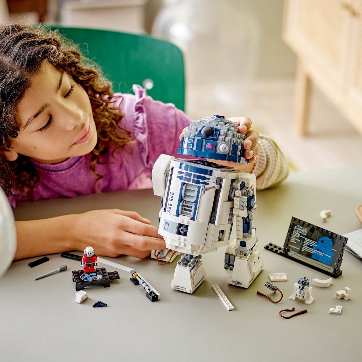 LEGO R2-D2