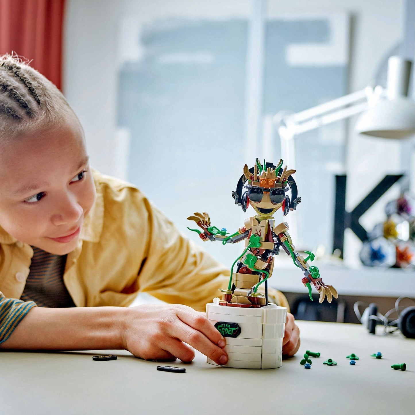 LEGO Super Heroes: Dancing Groot