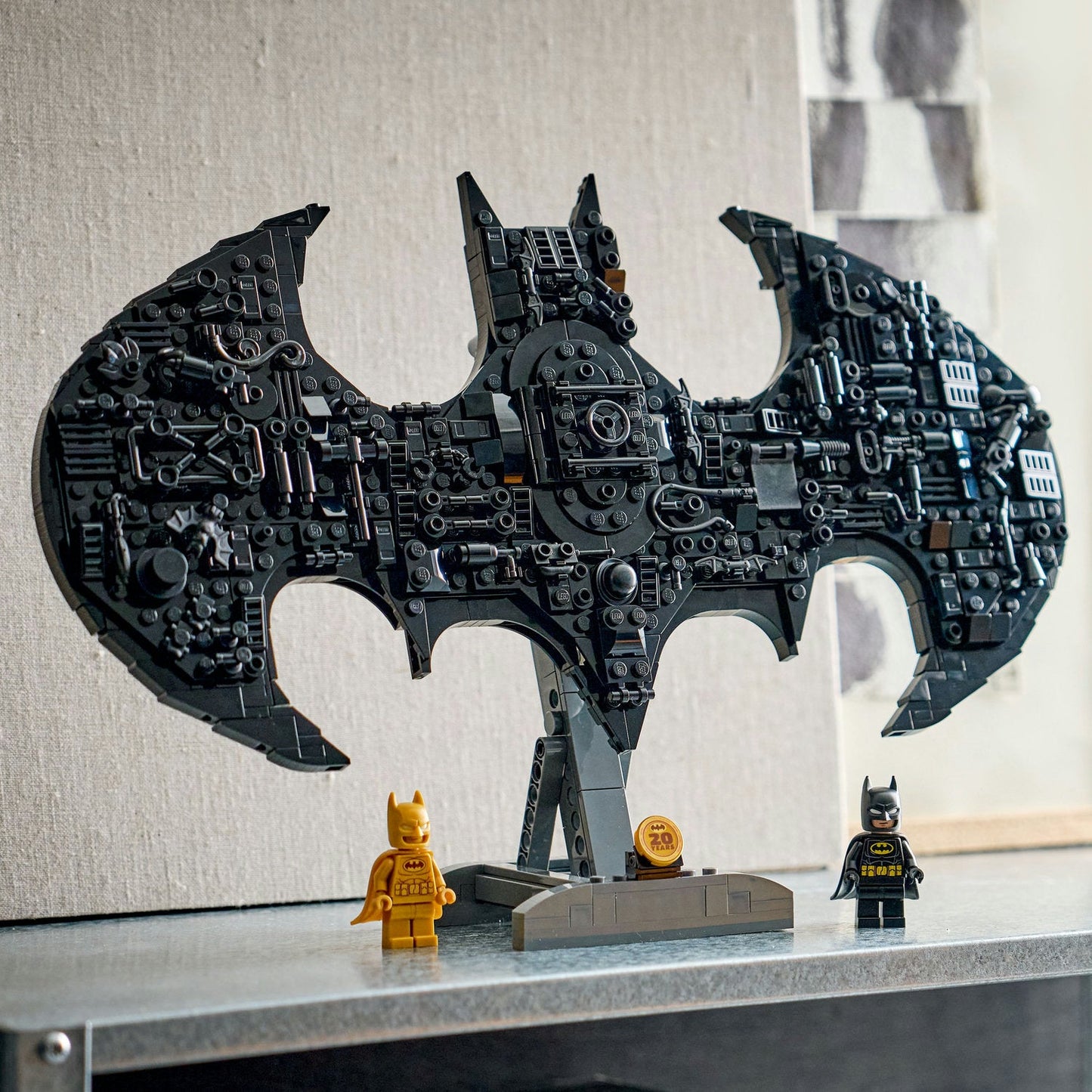 LEGO® Super Heroes: Batman™ Logo 76330