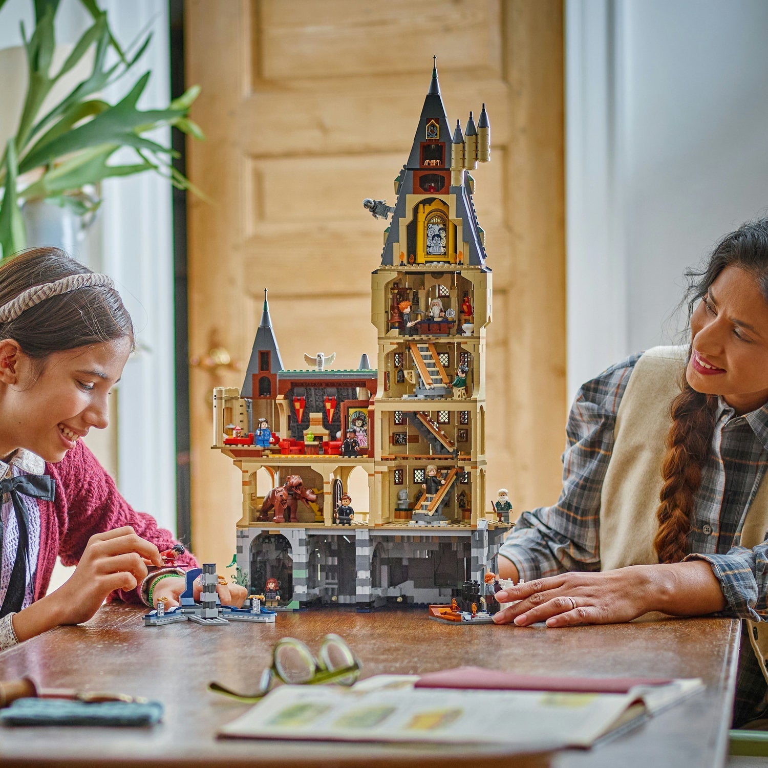 LEGO® Harry Potter™: Hogwarts™ Castle: The Main Tower