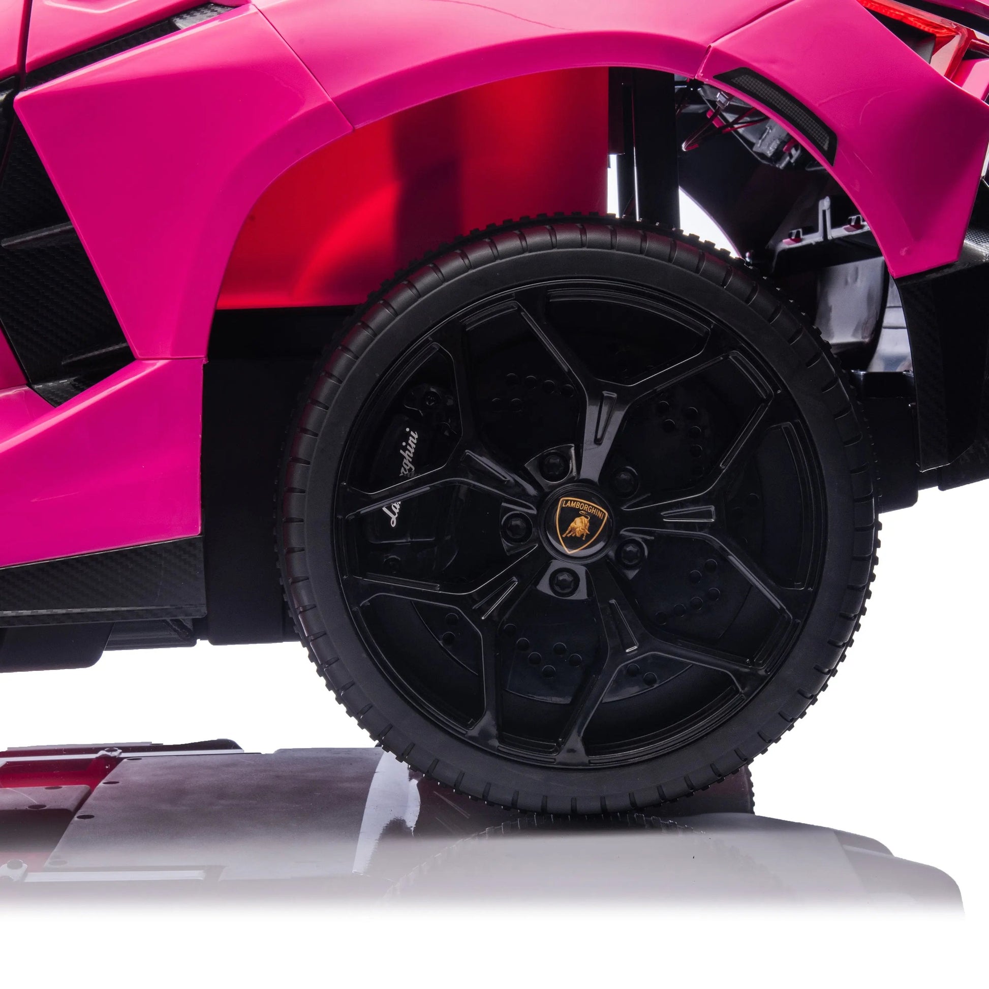Freddo Toys Lamborghini Revuelto 24V Ride-on