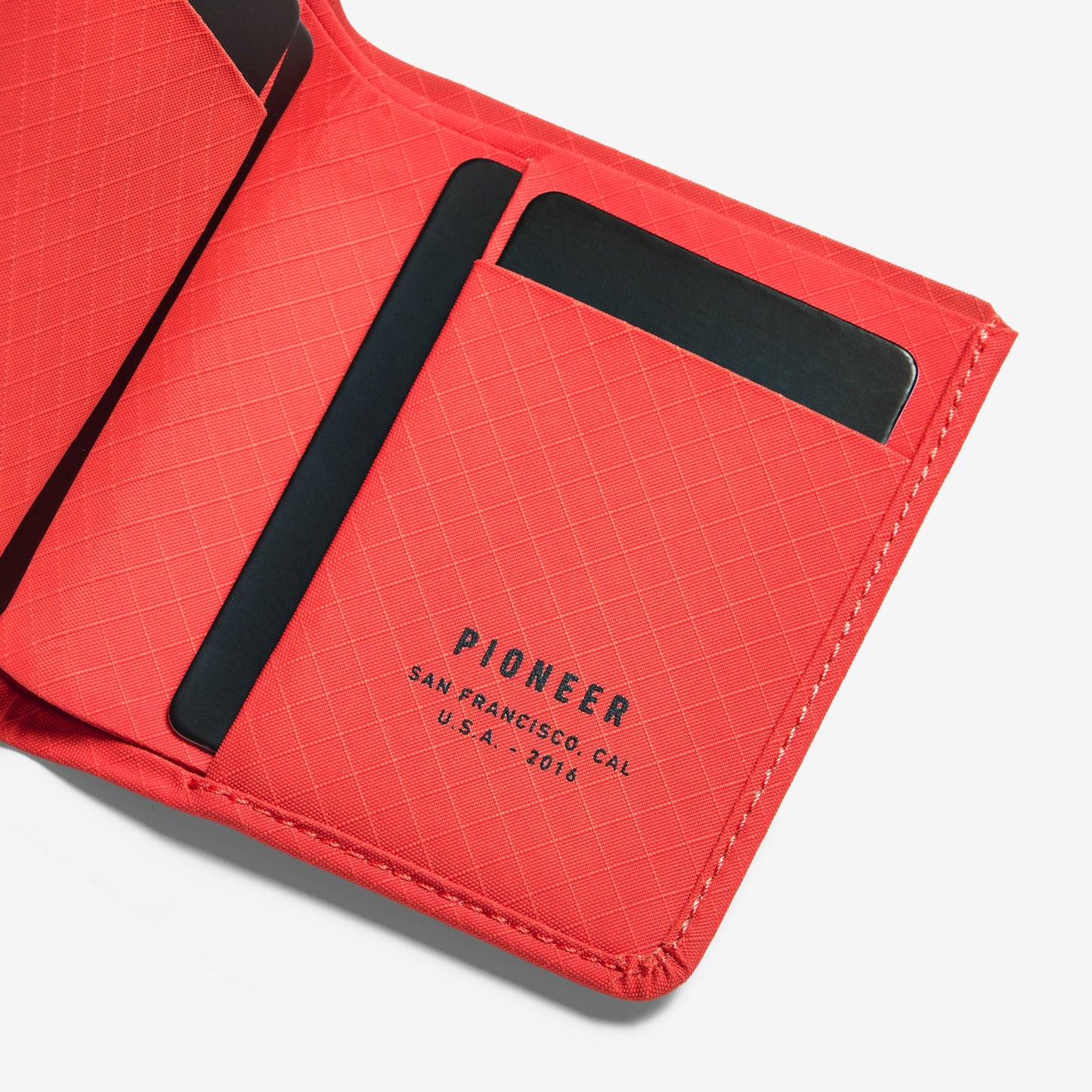 Pioneer Altitude Billfold