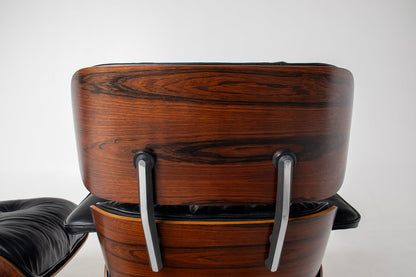 Early 1st Generation Eames Lounge Chair and Ottoman in Brazilian Rosewood finished in Gunstock Oil by Herman Miller