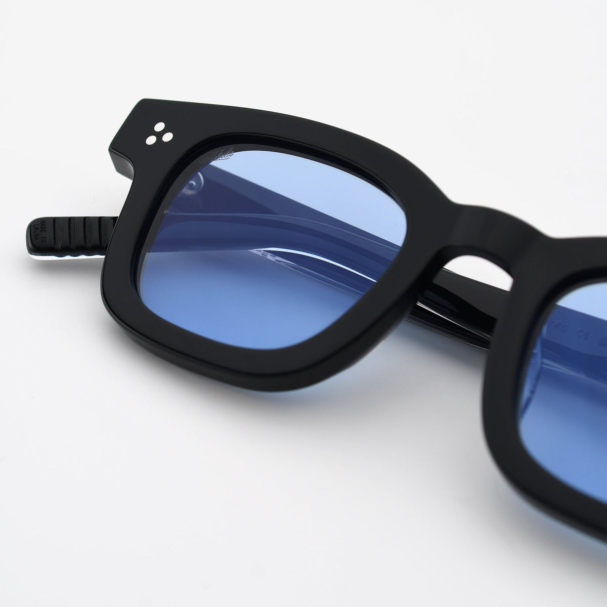Akila Ascent Sunglasses