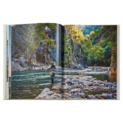 Fishing - The Ultimate Book