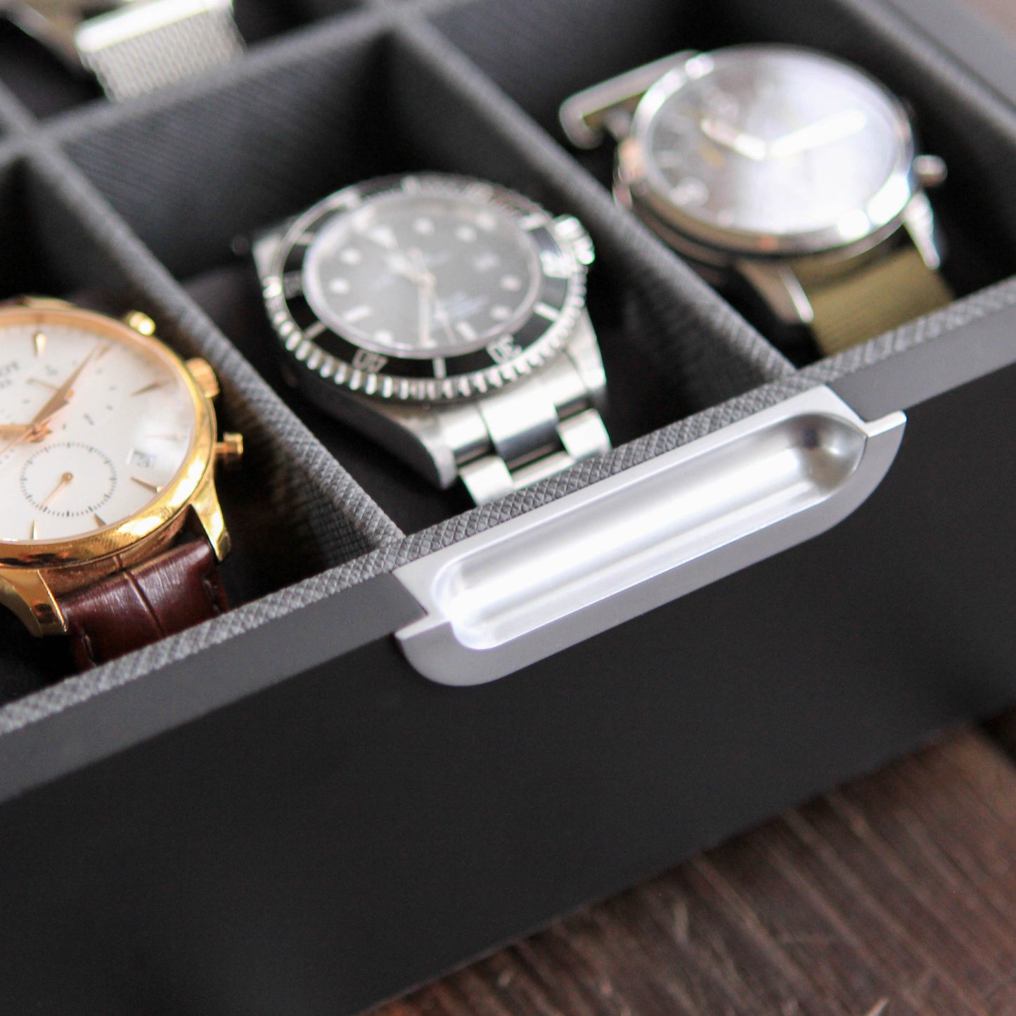 Modern 6-Slot Watch Box