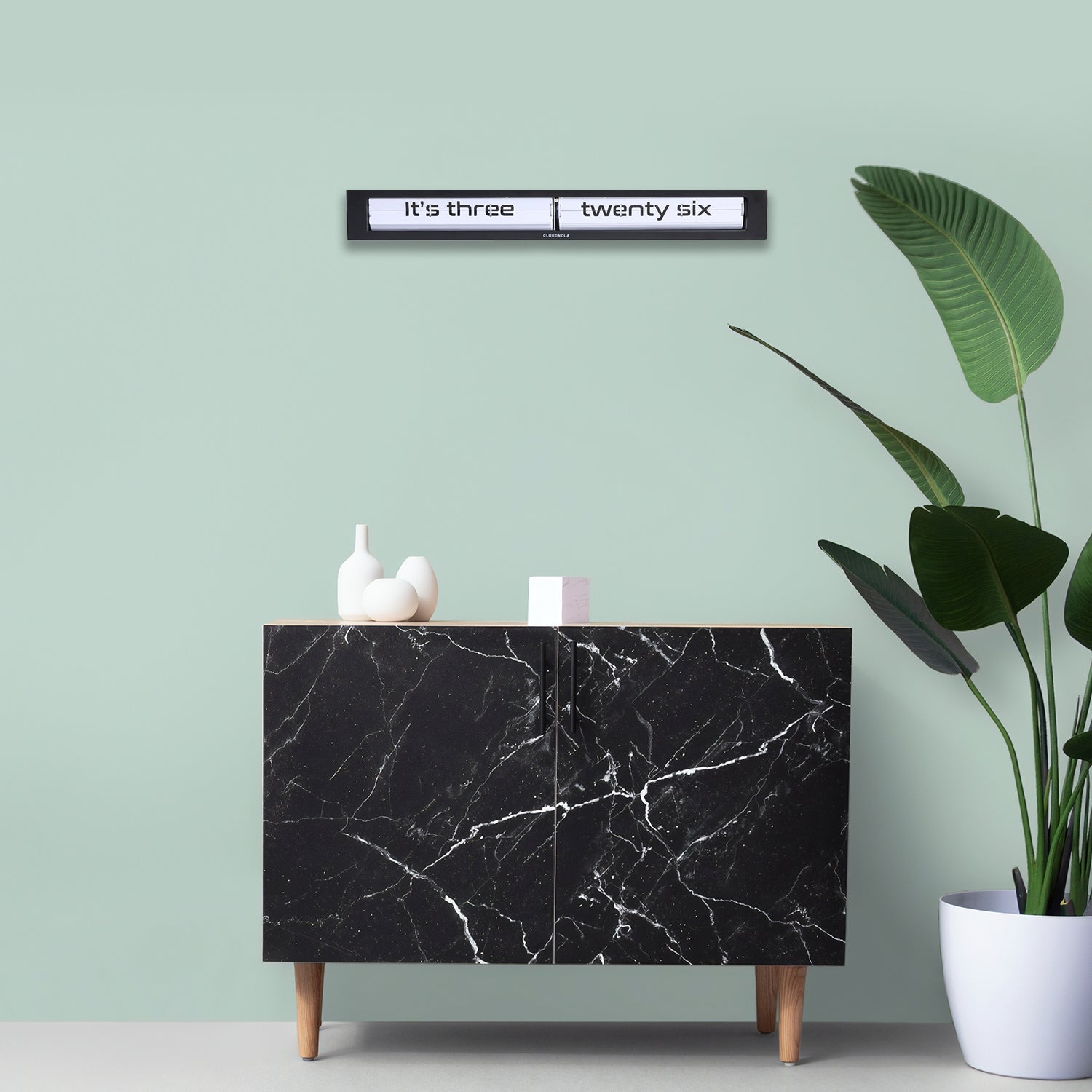 Cloudnola TextTime Flip Clock | Uncrate Supply