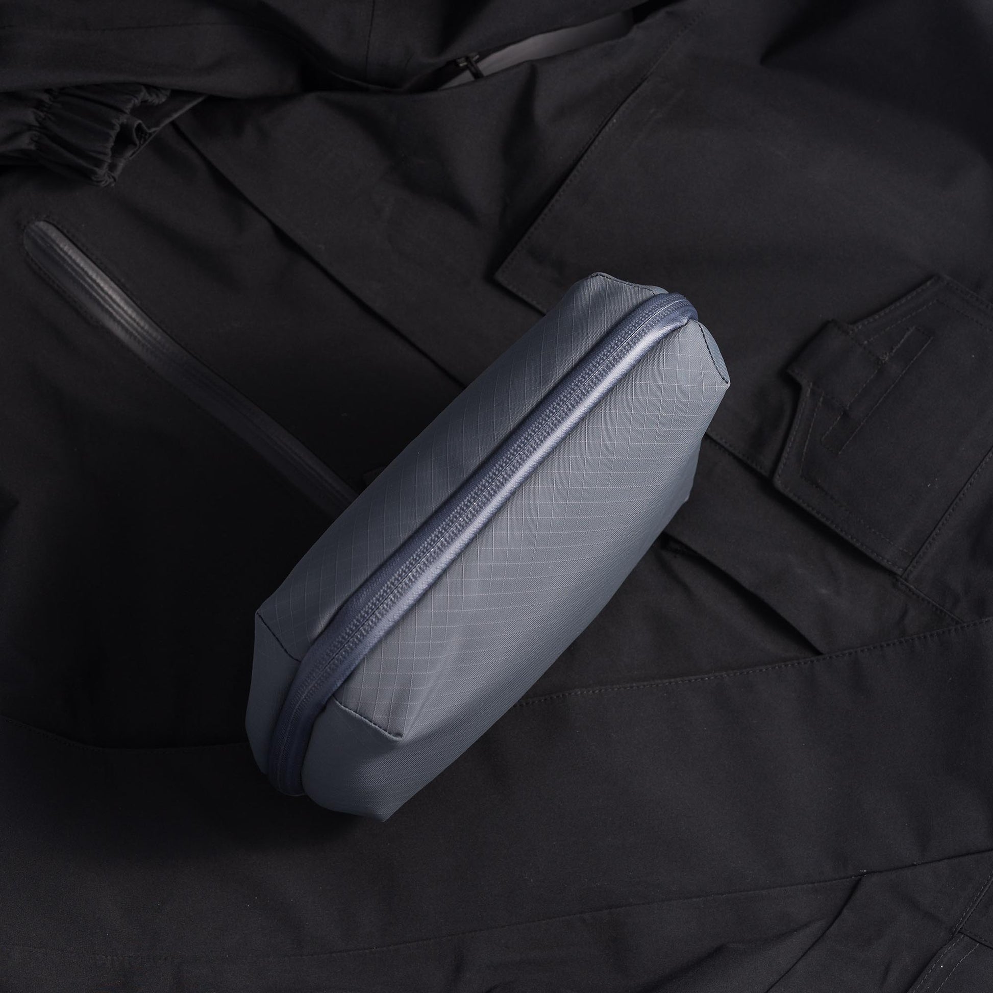 Pioneer Carry Global Pouch