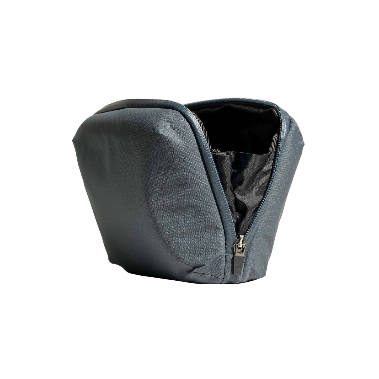 Pioneer Carry Global Pouch