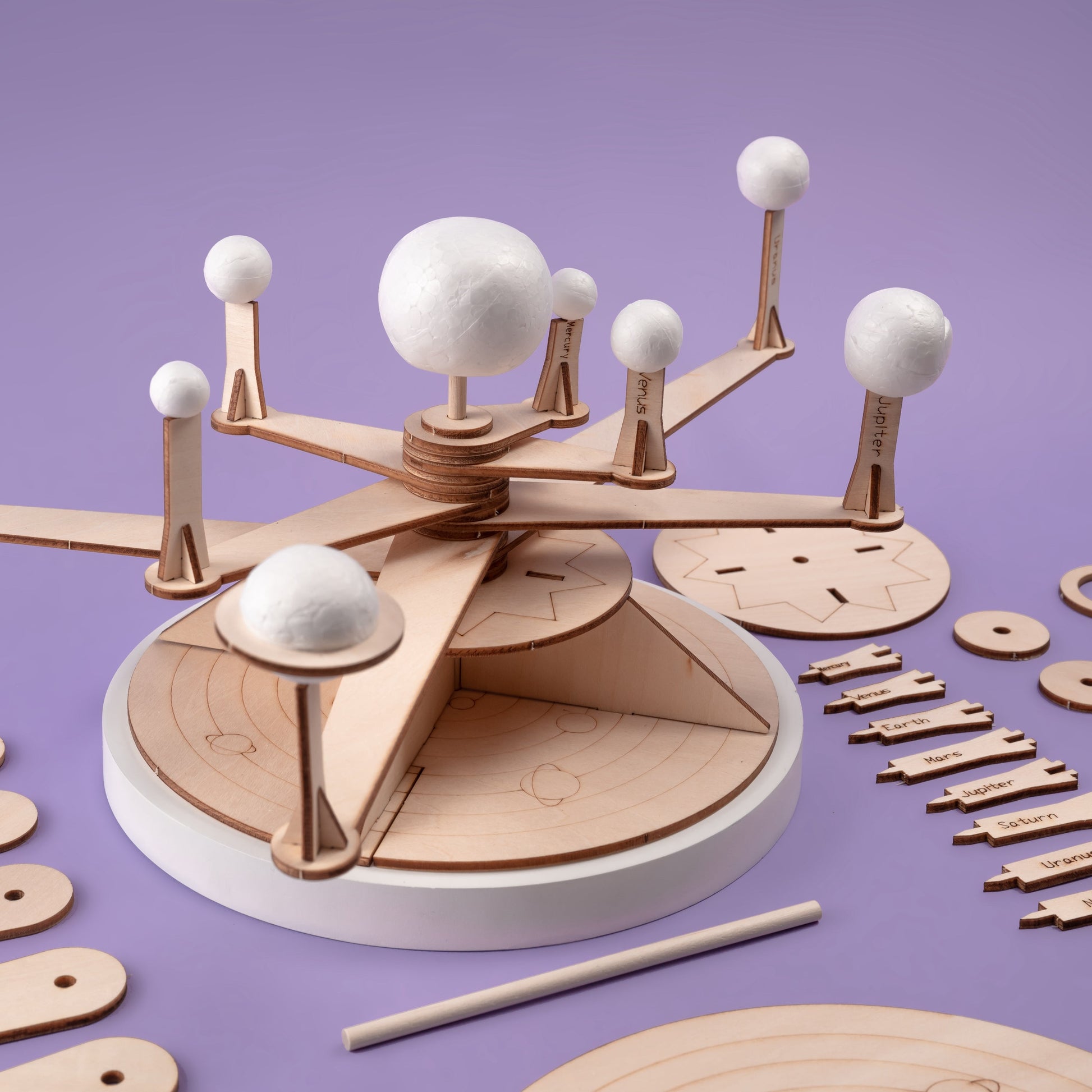 Kitsville Solar System Model DIY Kit