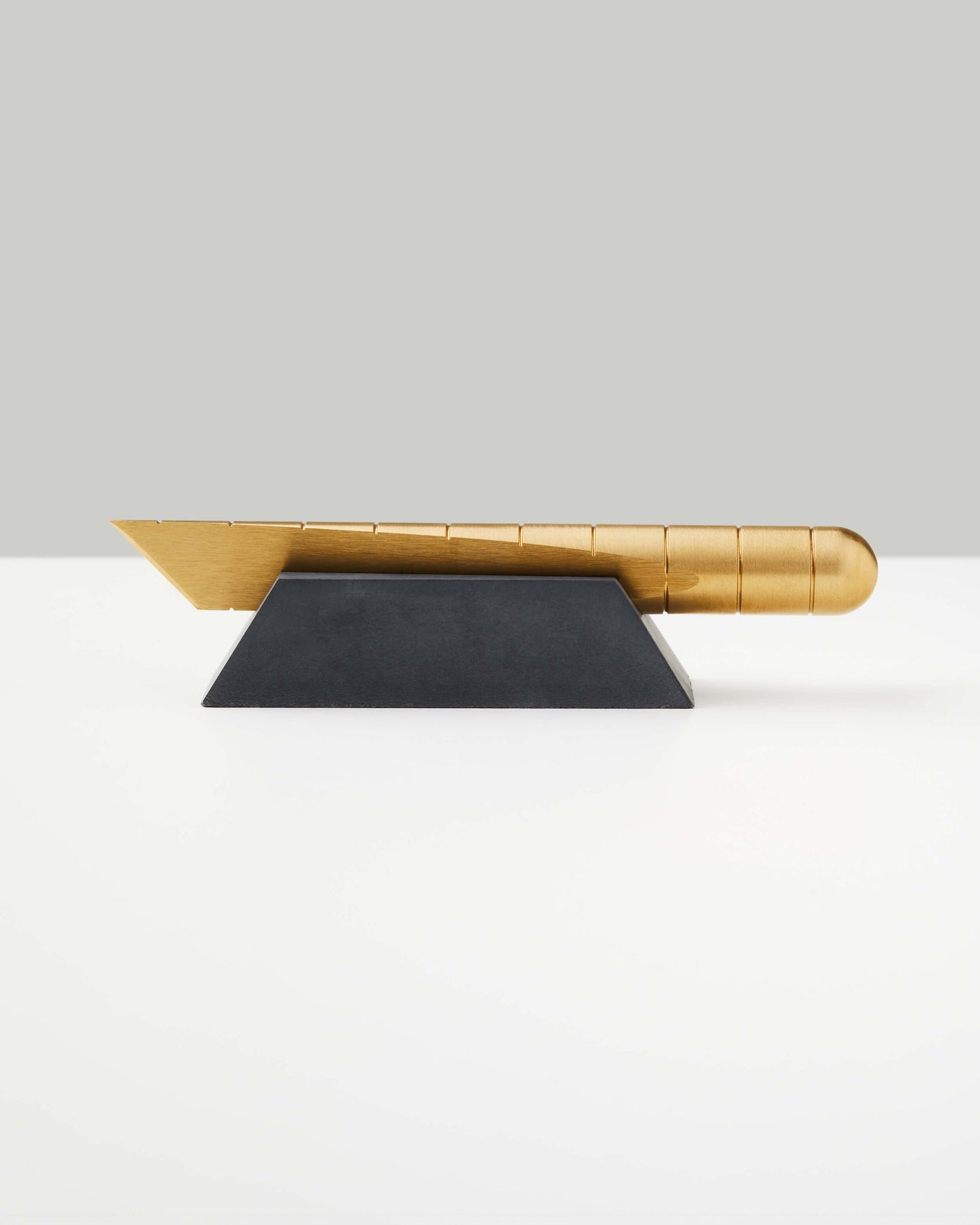 Craighill Desk Knife Plinth